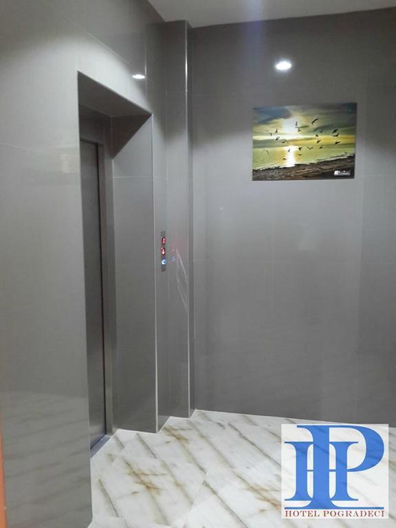 Pogradeci Hotell